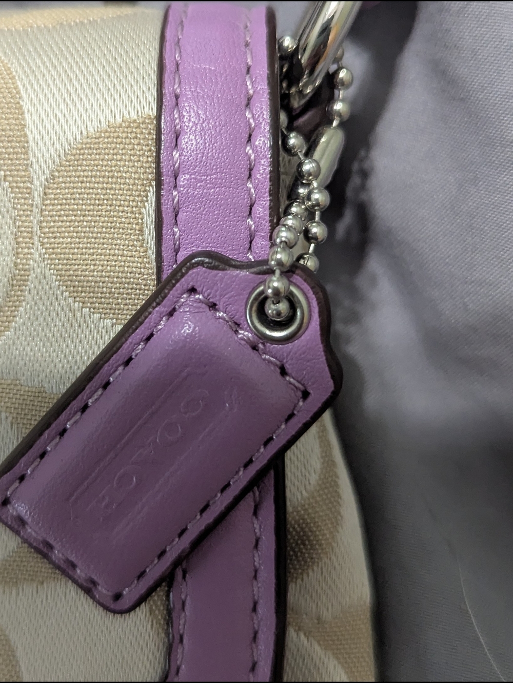 Coach Signature Canvas Shoulder Bag in Lavender Trim - Picture 4 of 6